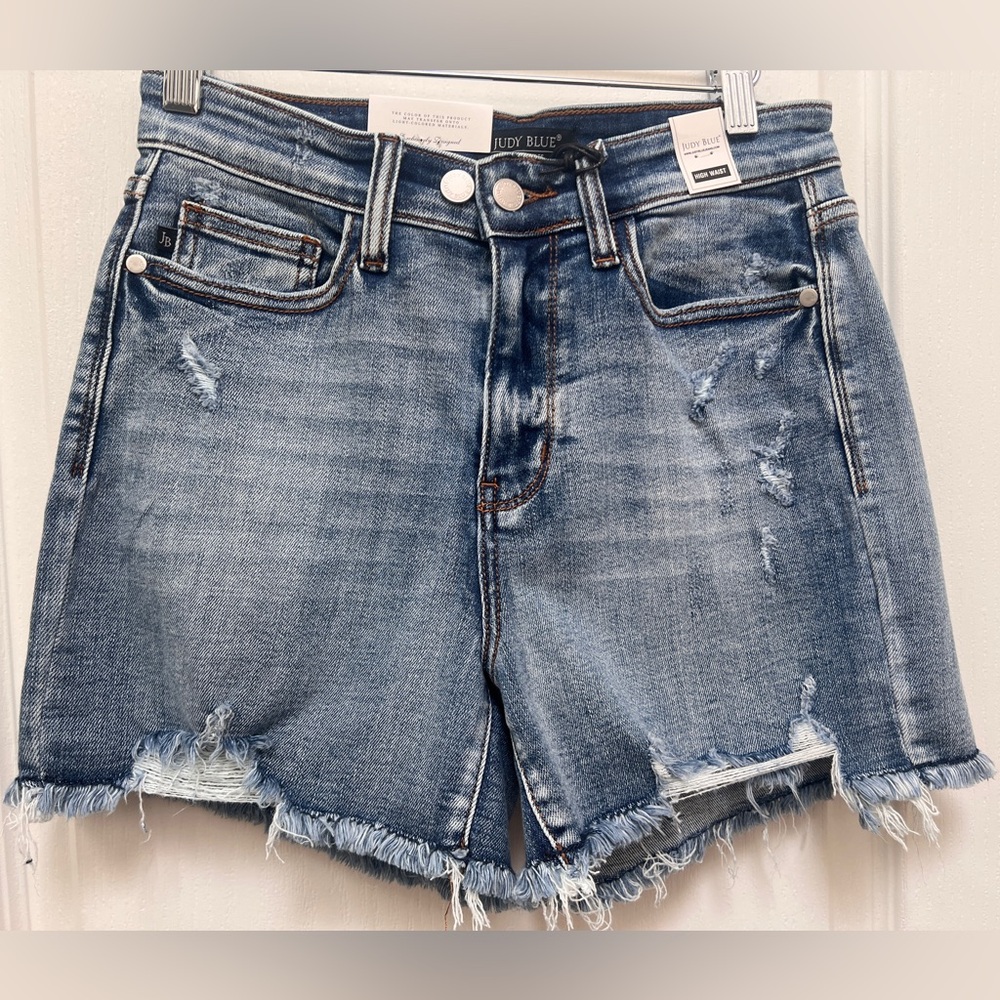 Judy Blue High Waisted Shorts- "Rigid Magic Destroy Cut Off" Woman’s Medium NWT - Picture 2 of 16